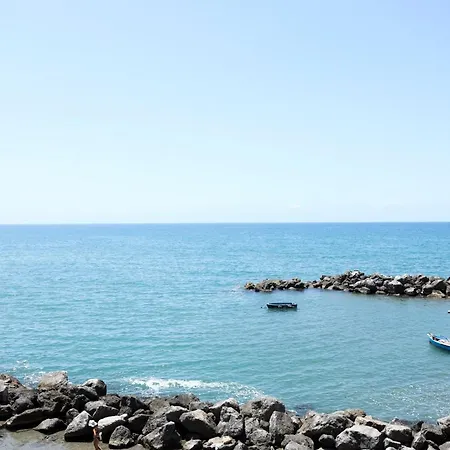 Guesthost - Amalfi - *